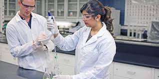 DIPLOMA IN CHEMICAL LAB TECHNOLOGY